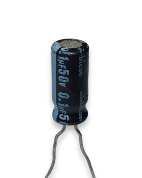 Capacitor Electrolítico 0.1uF - 1000uF / 50V, 25V, 16V, 10V - Tecneu